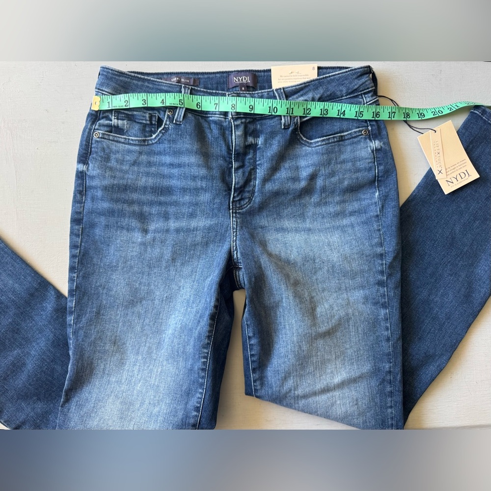 NWT NYDJ Sheri Slim Straight Leg Jeans in Beyond Bay - Picture 6 of 12